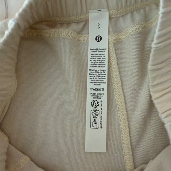 NEW! Lululemon BeCalm Mid-Rise Wide-Leg Pant Light Ivory Size Small W5GRXS $98 - Picture 3 of 17